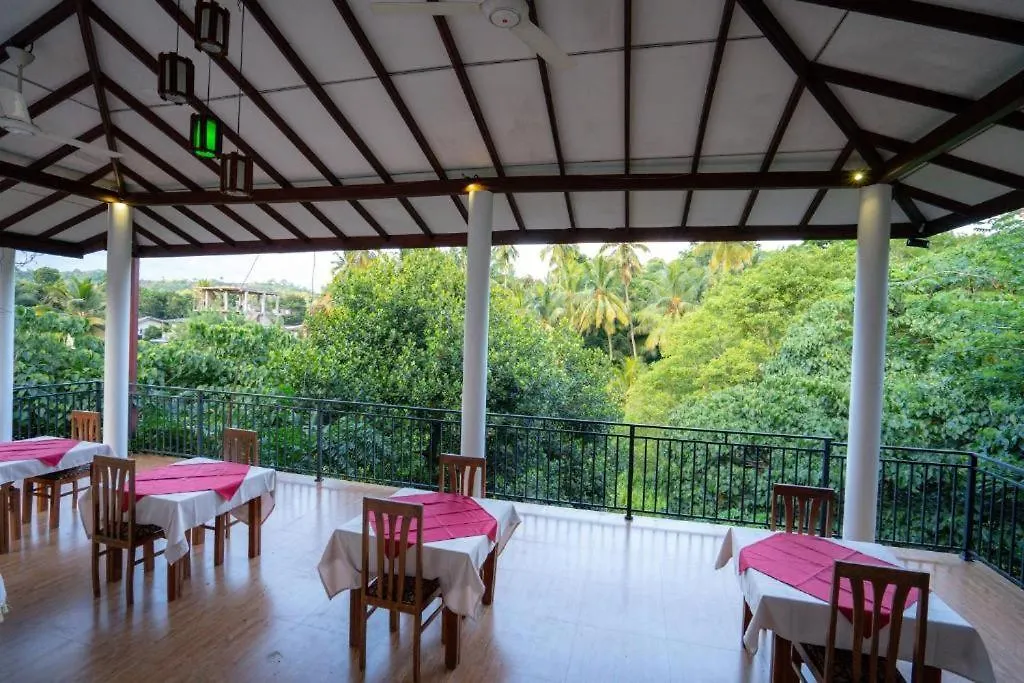 Hotel Kandy Grand Hill
