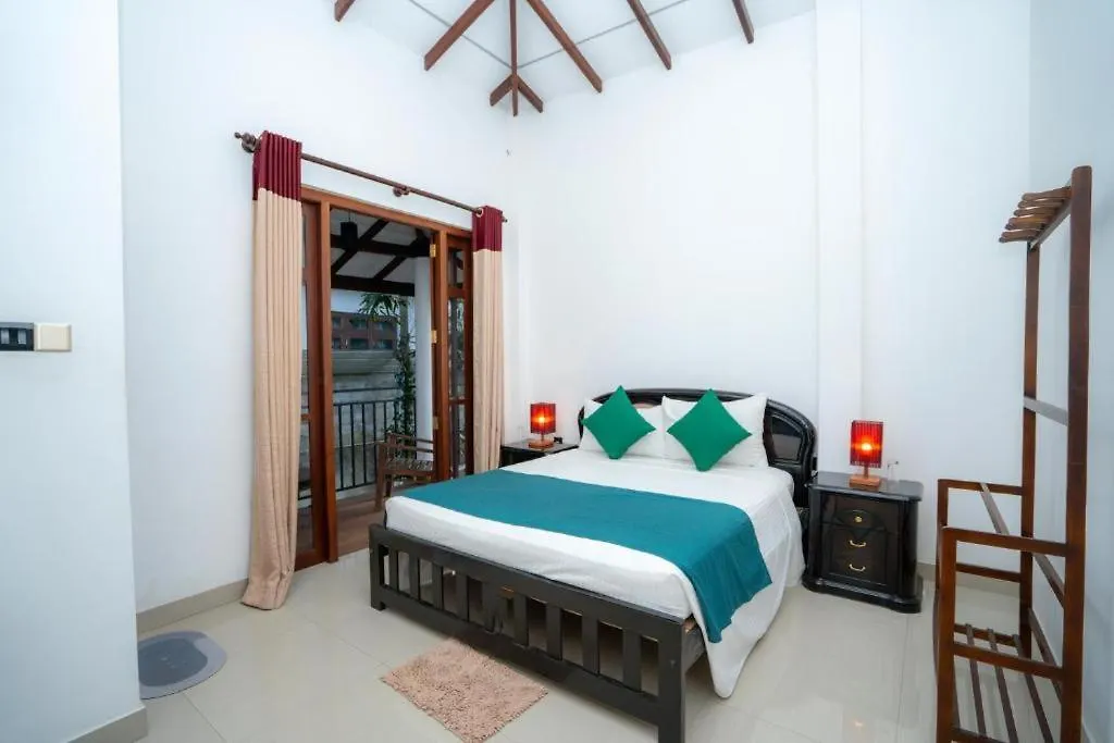 Hotel Kandy Grand Hill