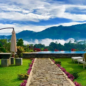 Elegant **** Kandy